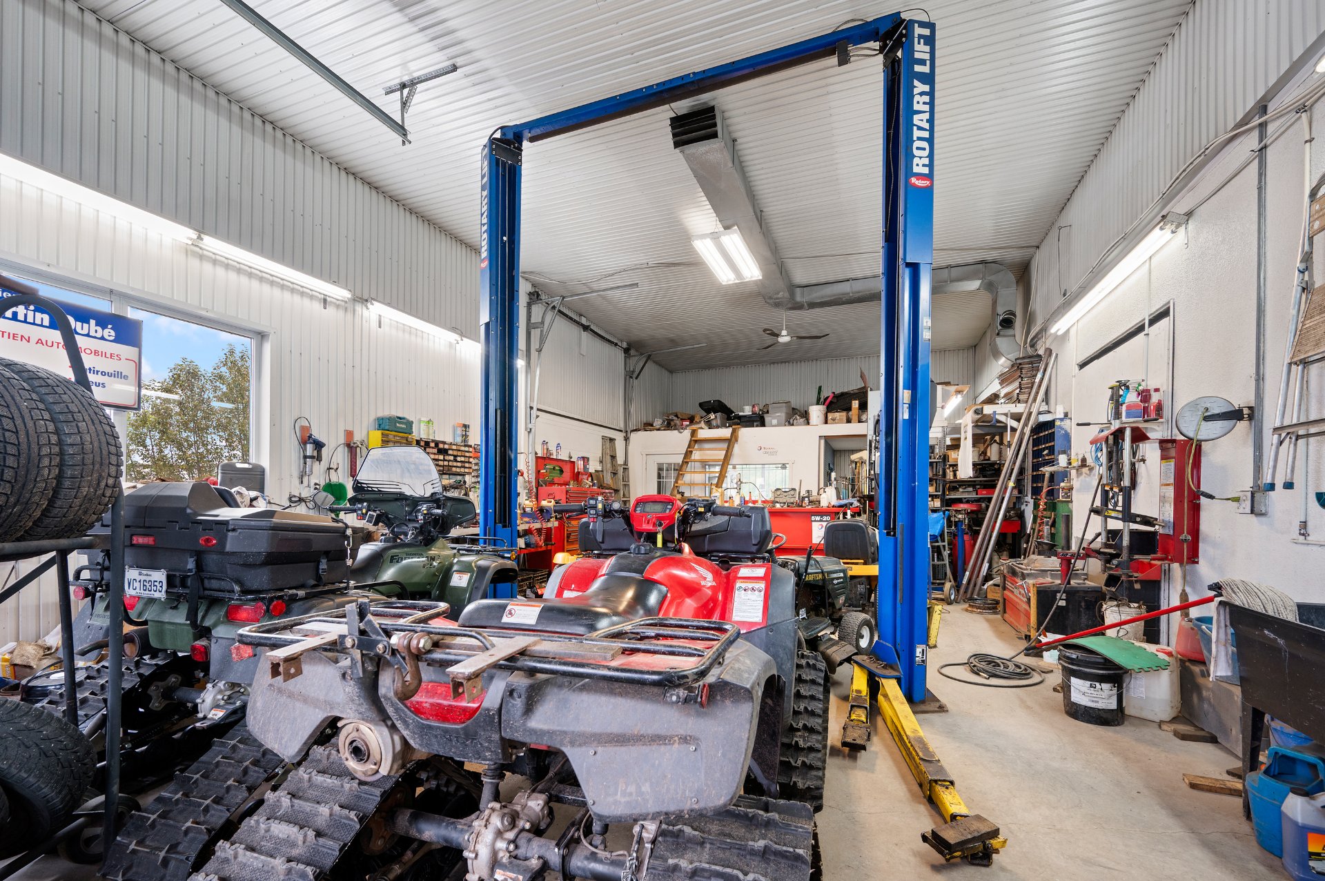 Garage